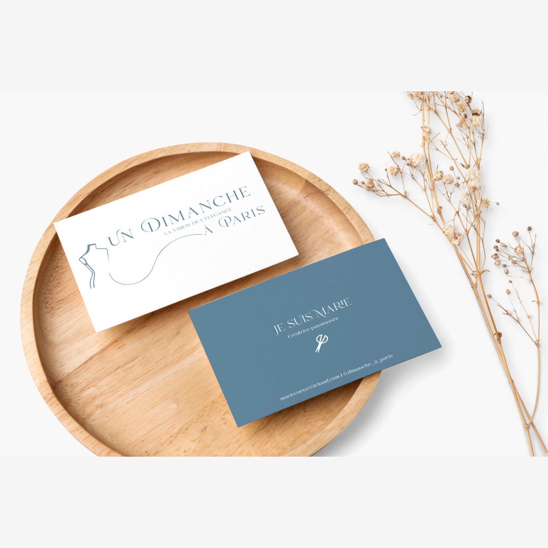 Carte de visite Découvrez les projets clients de Manon Designer.